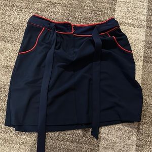 Tommy Hilfiger size 8 navy skirt